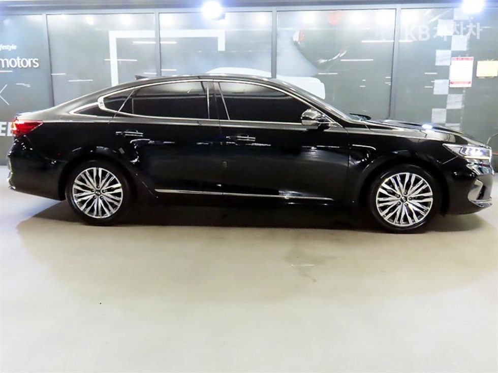 2020 - kia k7