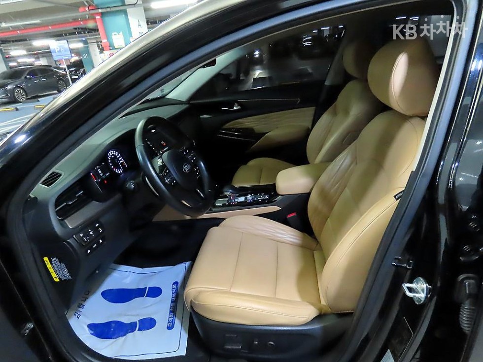 2020 - kia k7