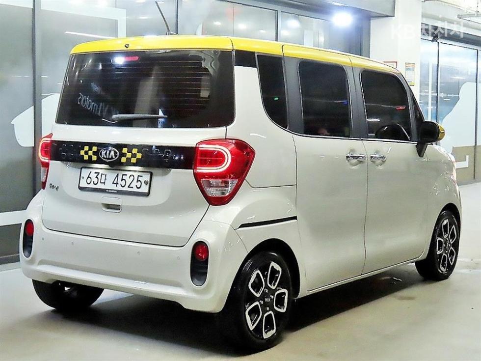 2018 - kia ray