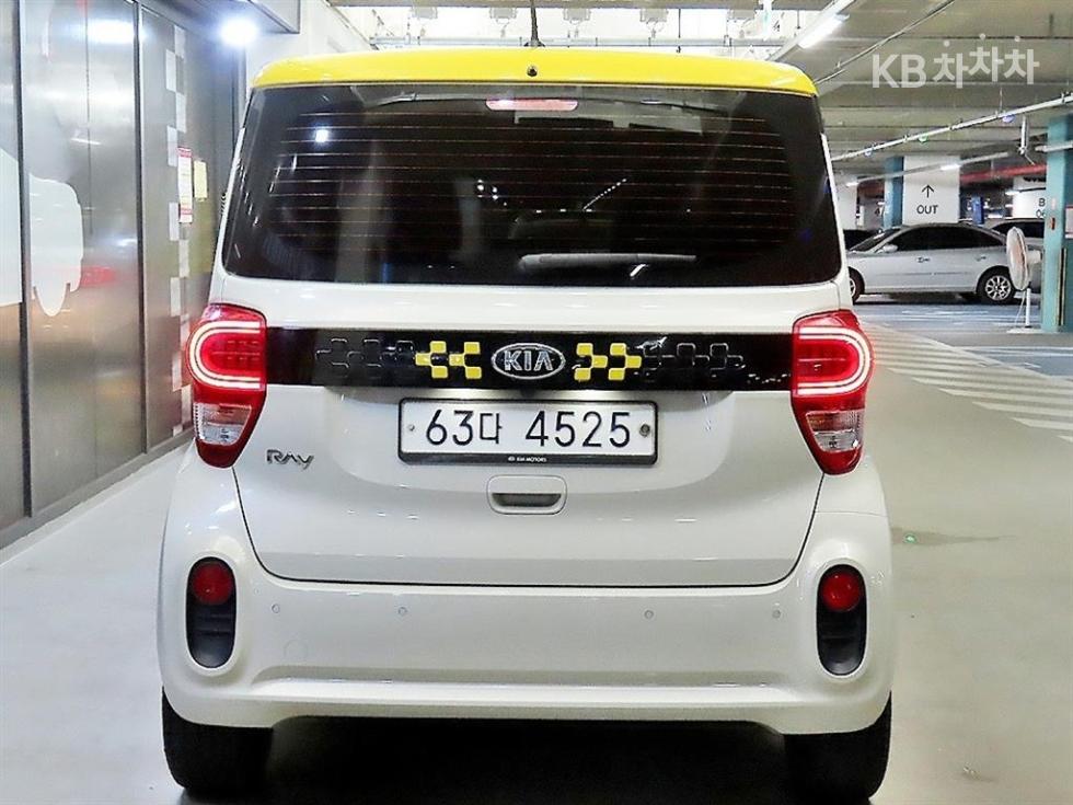 2018 - kia ray