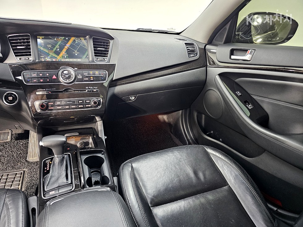 2013 - kia k7