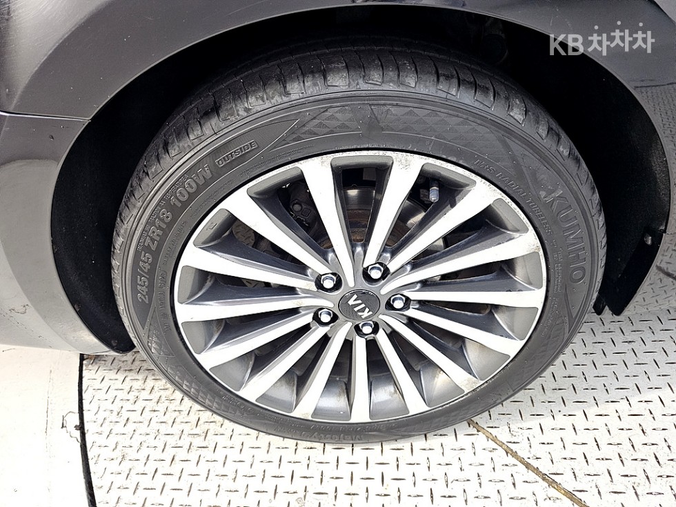2013 - kia k7
