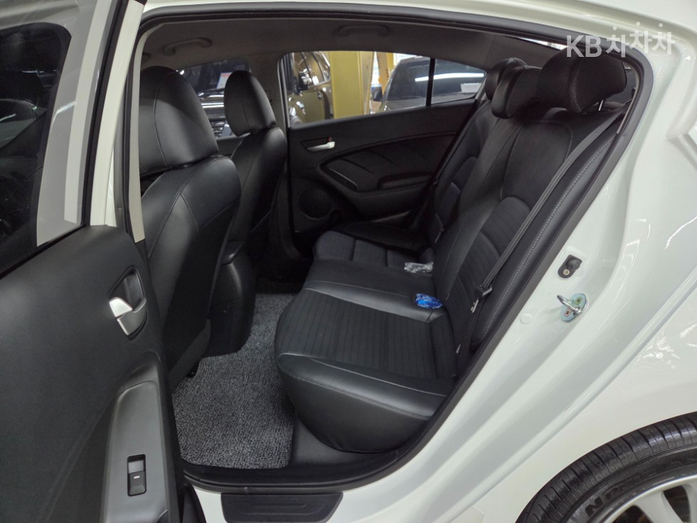 2016 - kia k3