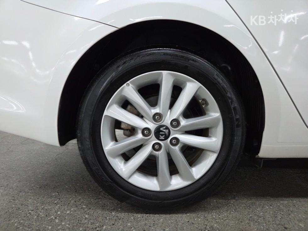 2016 - kia k3