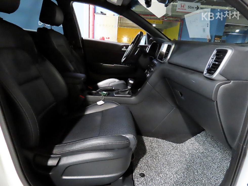 2019 - kia sportage