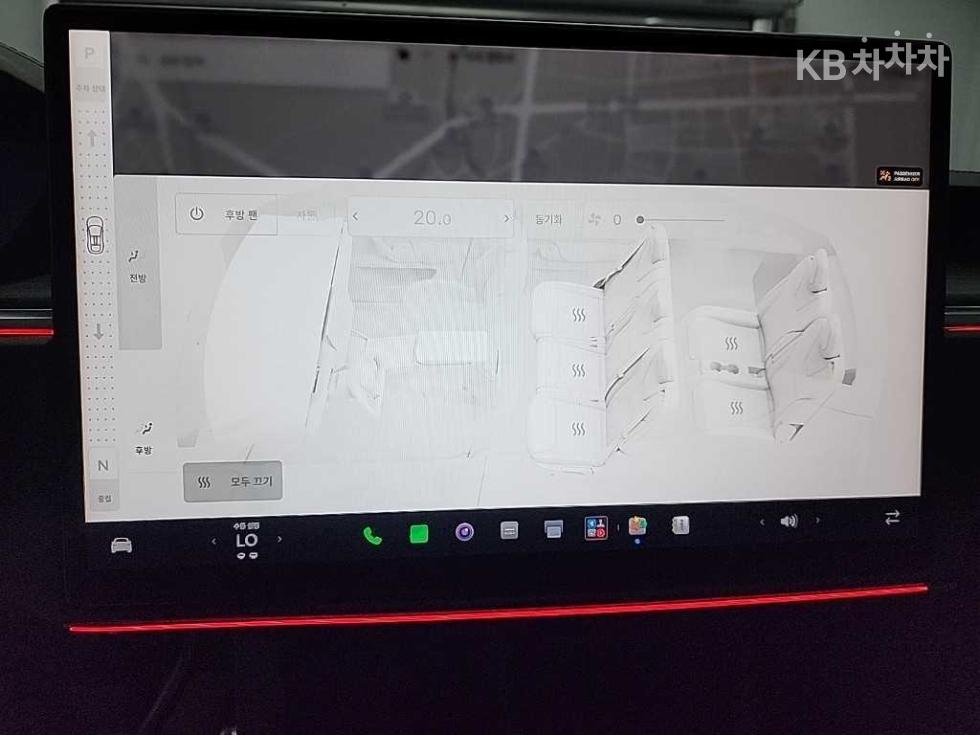 Tesla Model X — miniaturë 18