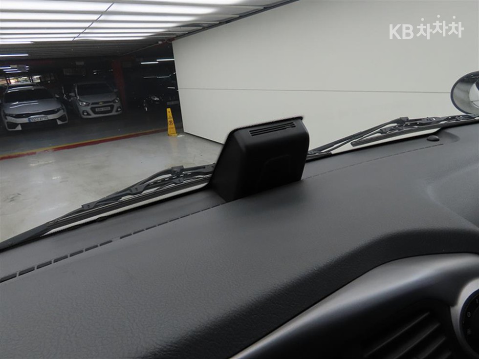 2022 - kia bongo iii