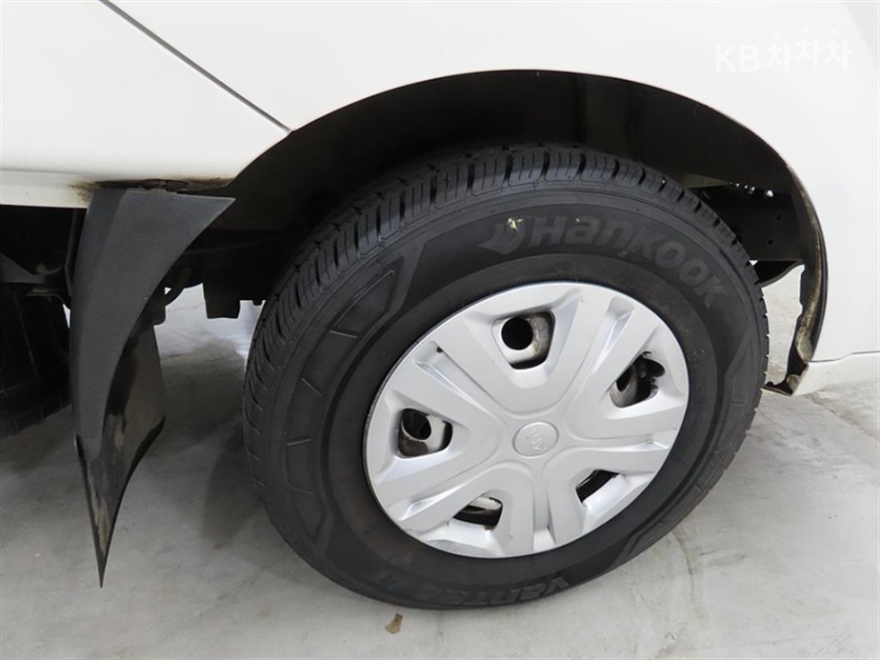2022 - kia bongo iii