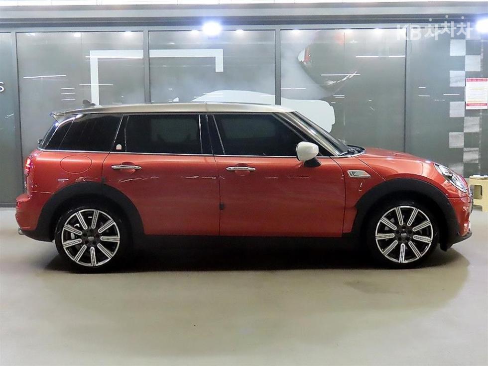 2023 - mini clubman