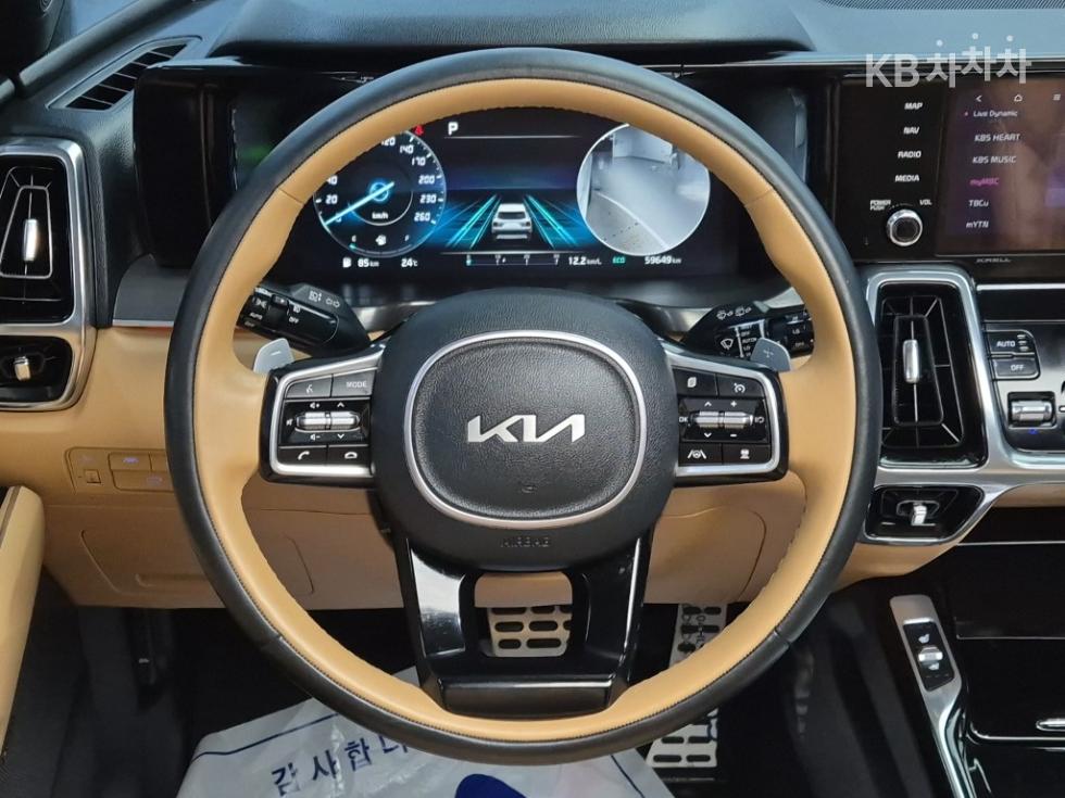 2023 - kia sorento