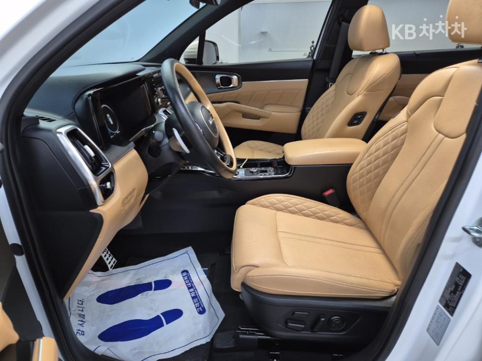 2023 - kia sorento
