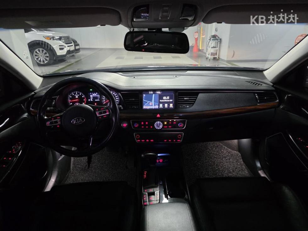 2017 - kia k7