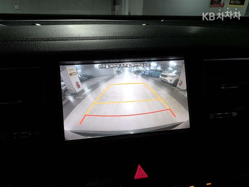 2017 - kia k7