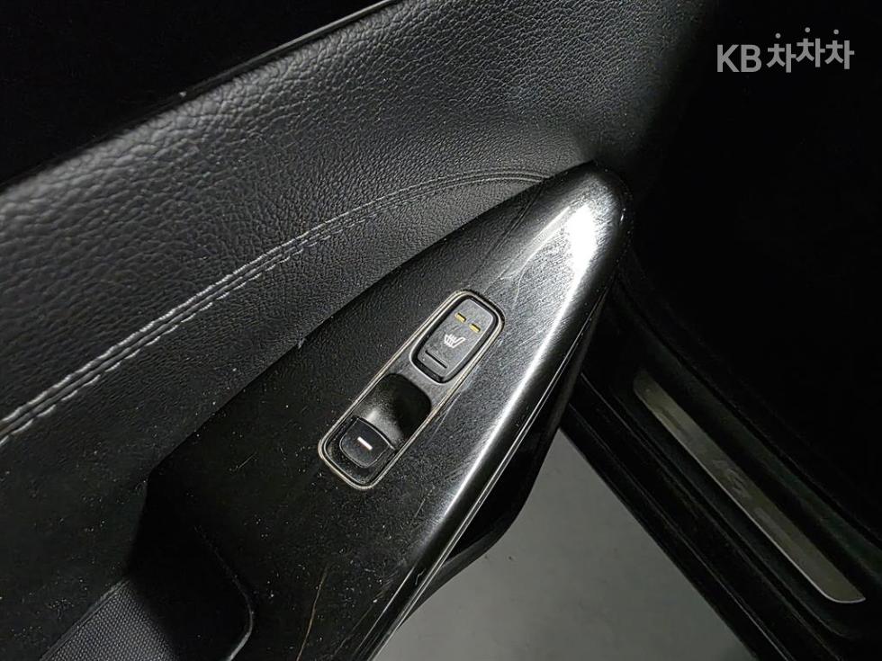 2017 - kia k7