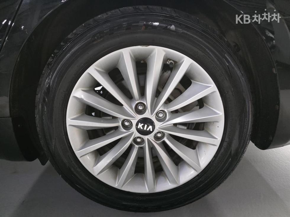 2017 - kia k7
