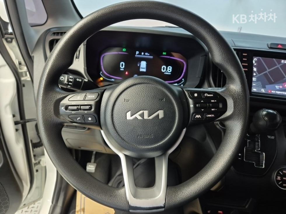 2023 - kia kia