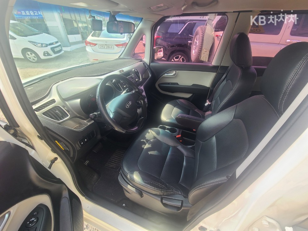 2016 - kia ray