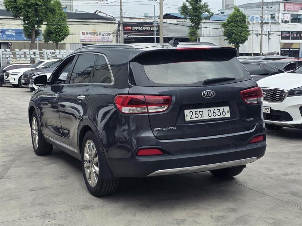 2016 - kia sorento