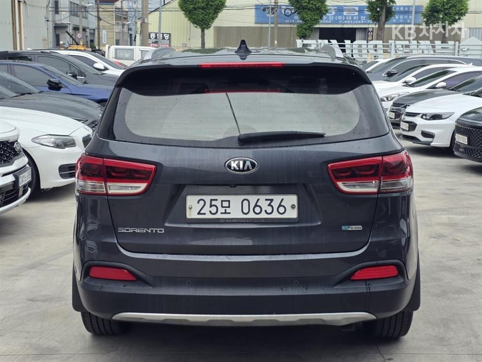 2016 - kia sorento