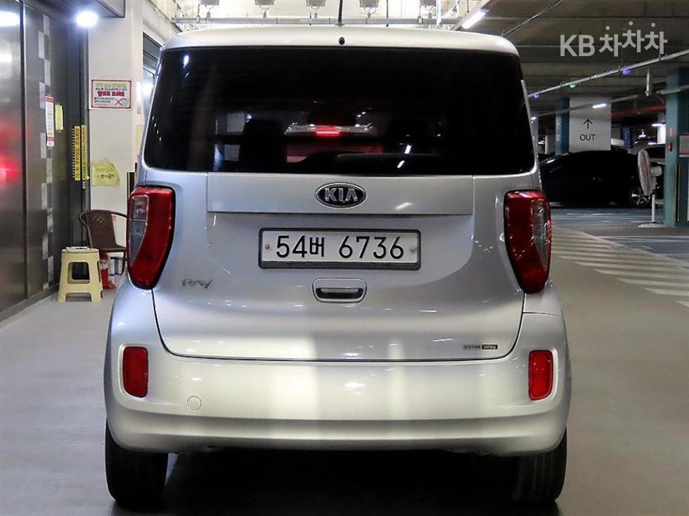 2014 - kia ray-ban