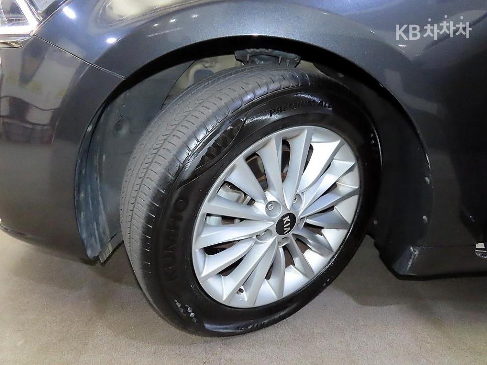 2017 - kia k7