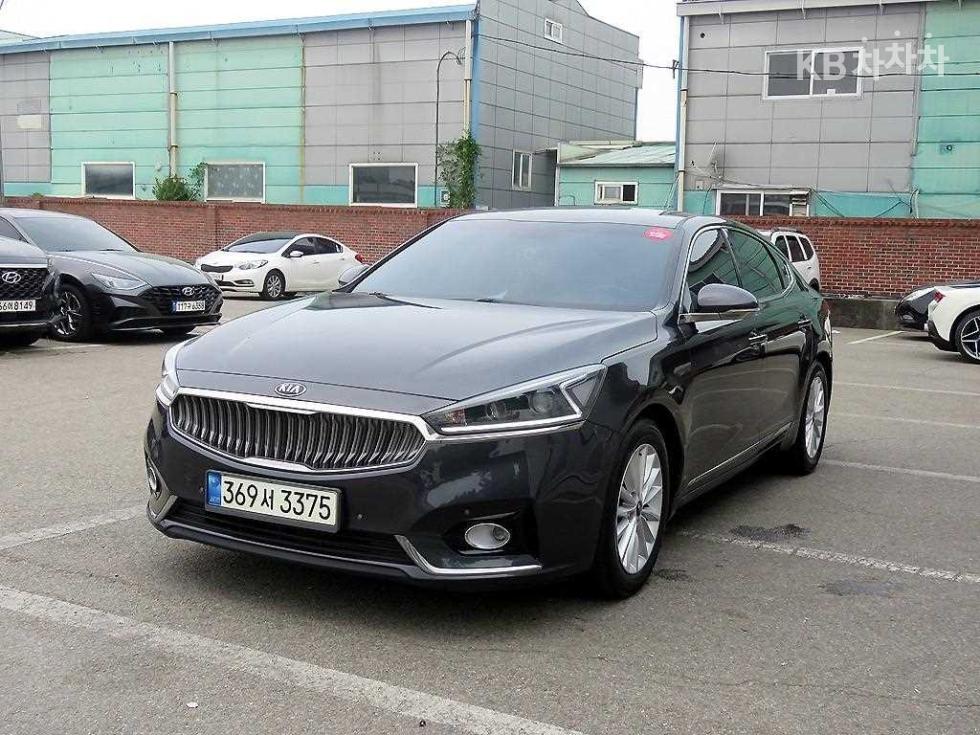 2018 - kia k7