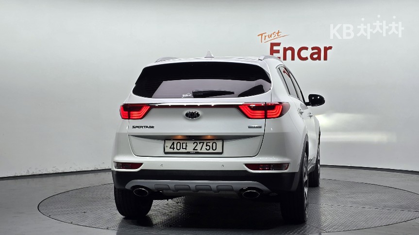 2017 - kia sportage