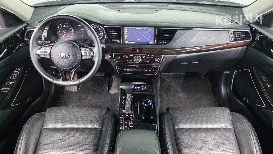 2018 - kia k7