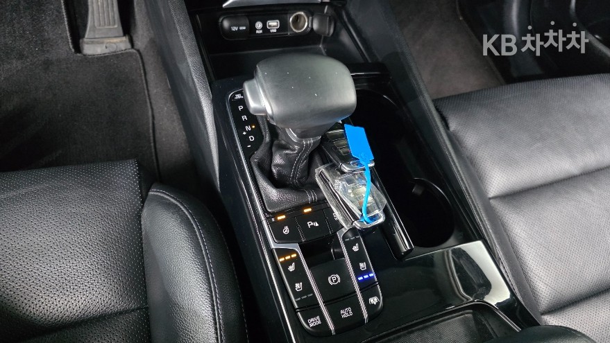 2018 - kia k7