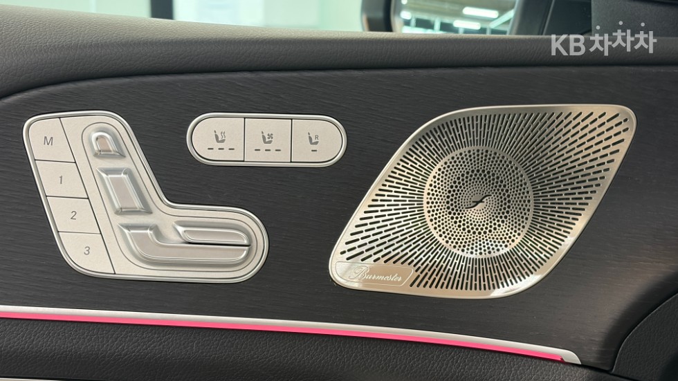 Mercedes-Benz GLE — miniaturë 15