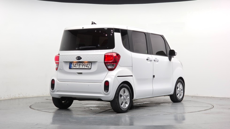 2021 - kia ray