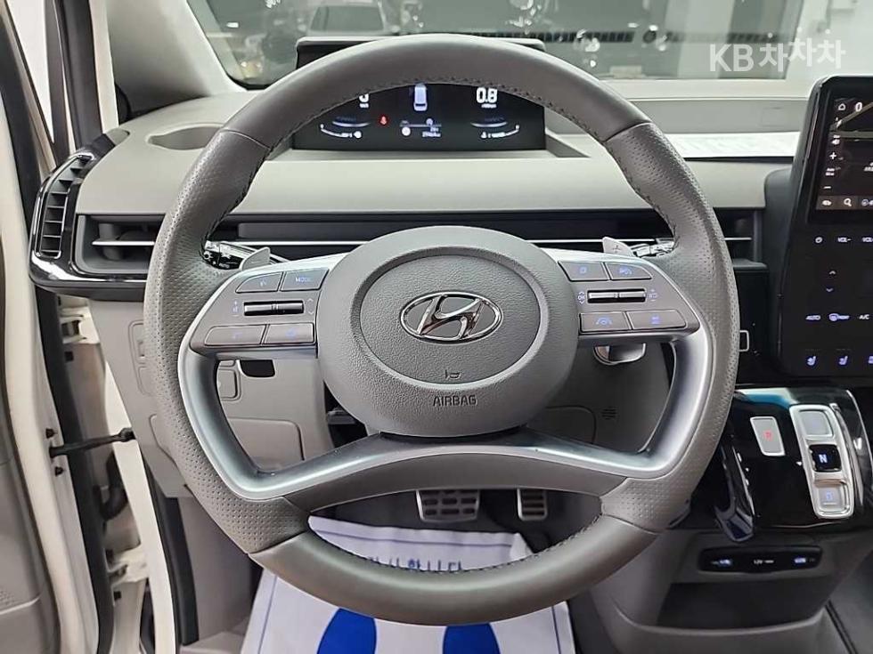2024 Hyundai Used Car photo