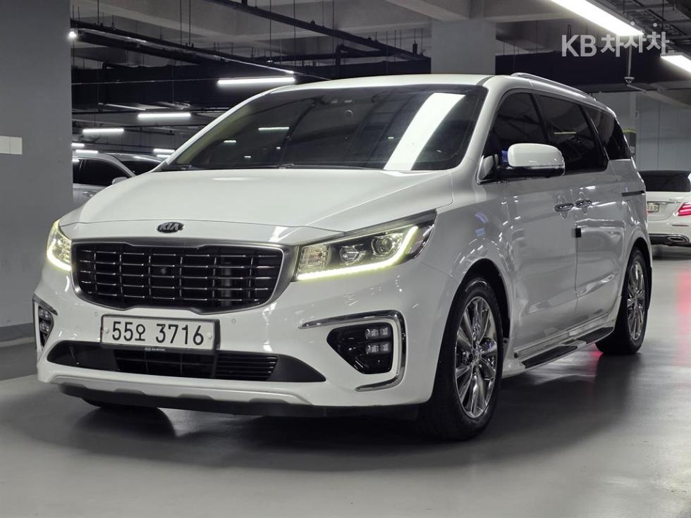 2019 - kia carnival