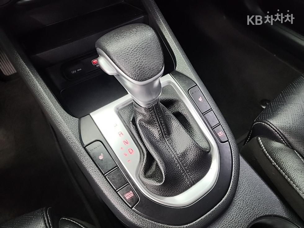 2022 - kia k3
