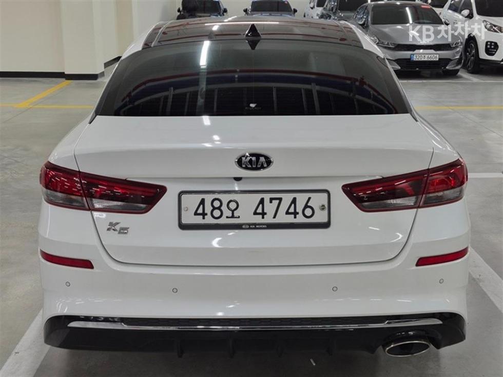 2019 - kia k5