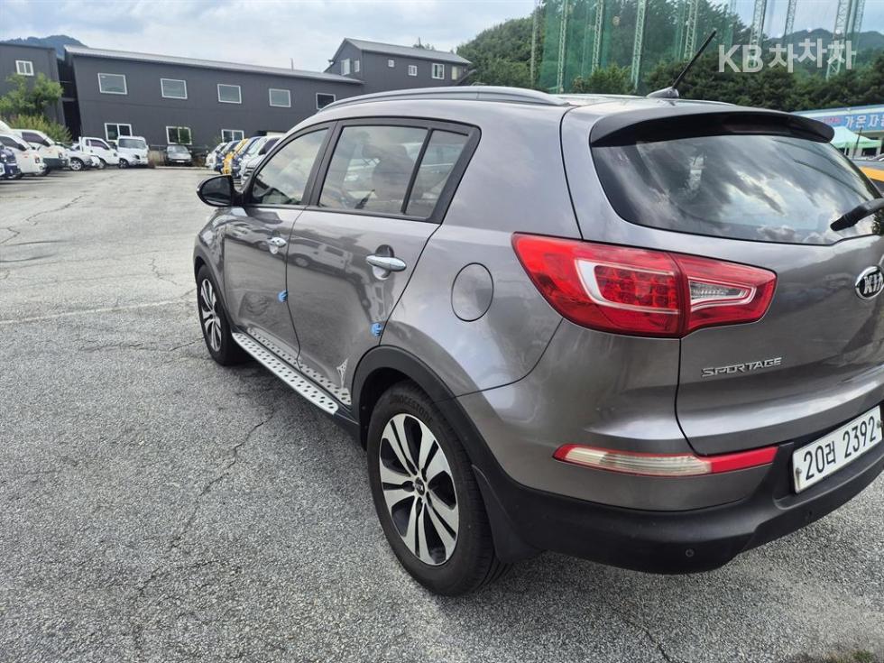 2013 - kia sportage