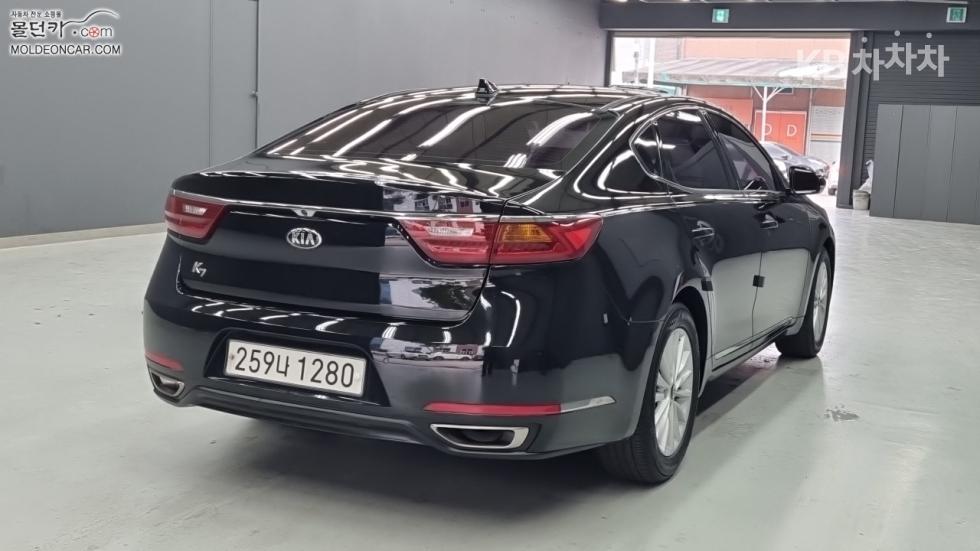 2018 - kia k7