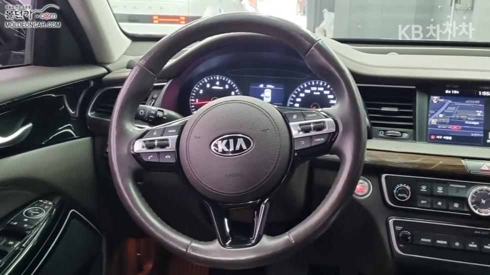 2018 - kia k7