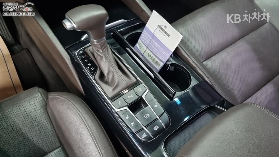 2018 - kia k7