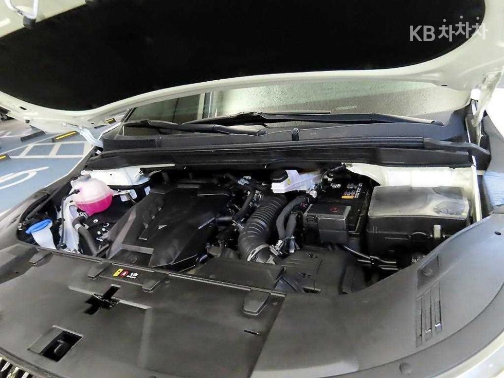 2023 - kia carnival