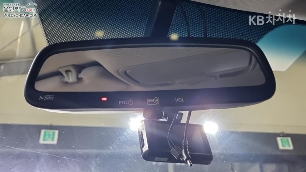 2020 - kia k5