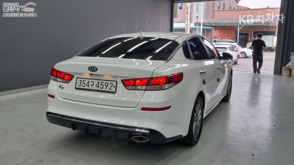 2020 - kia k5