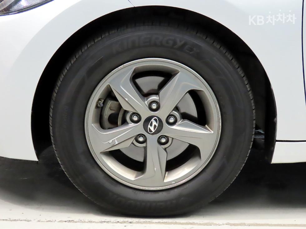 Hyundai Avante — miniaturë 20