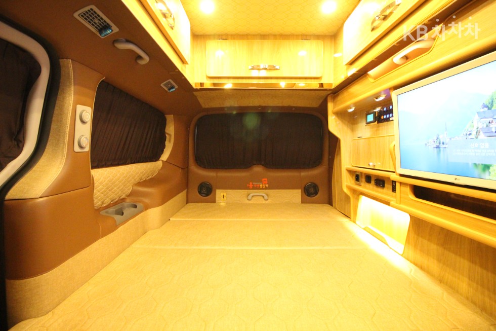 Hyundai Starex — miniaturë 8