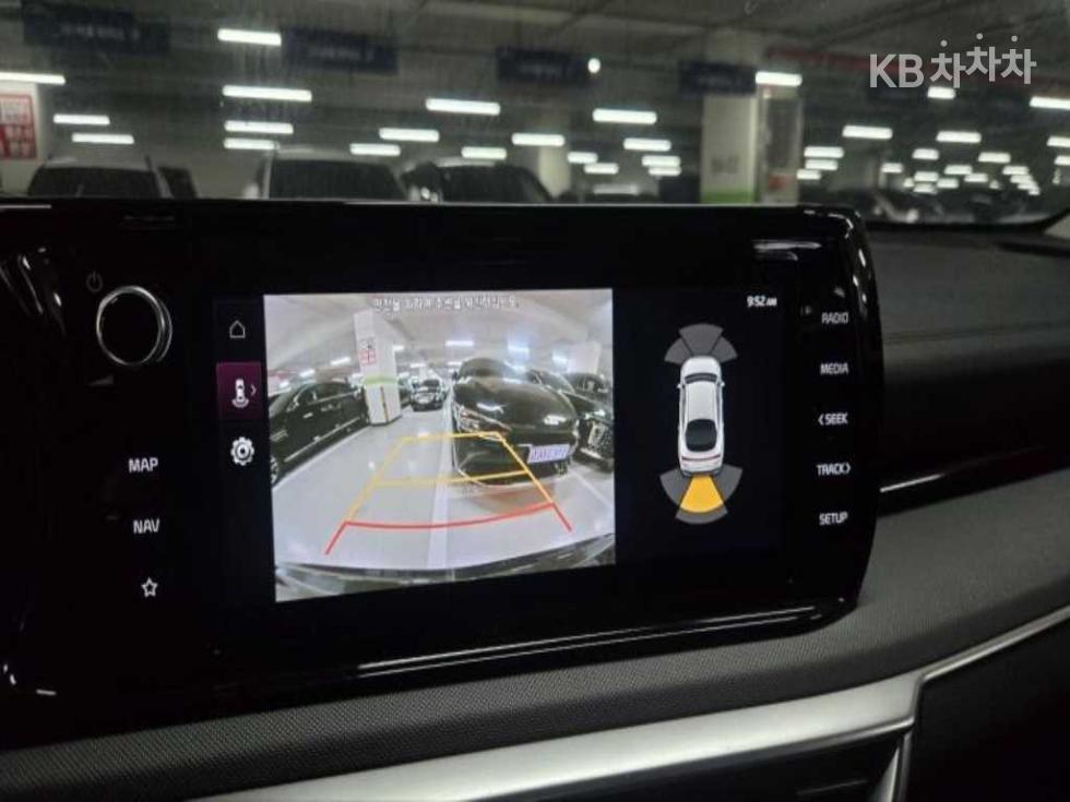 2023 - kia k5