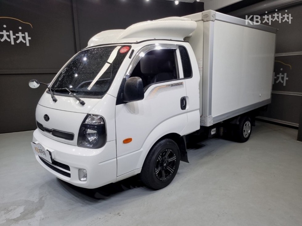 2016 - kia bongo iii