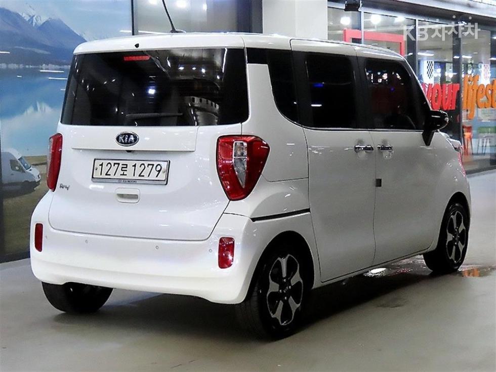 2012 - kia ray