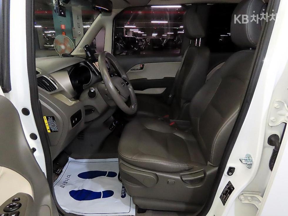 2012 - kia ray
