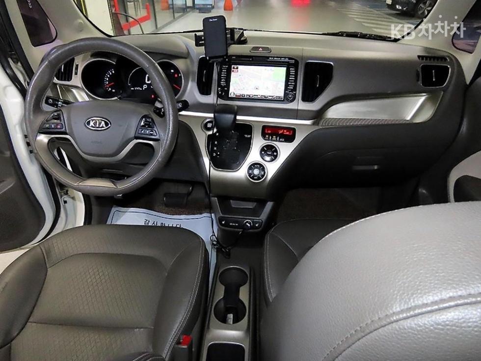 2012 - kia ray