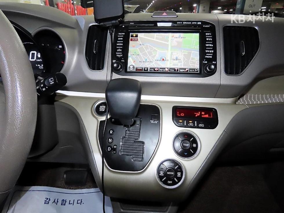 2012 - kia ray